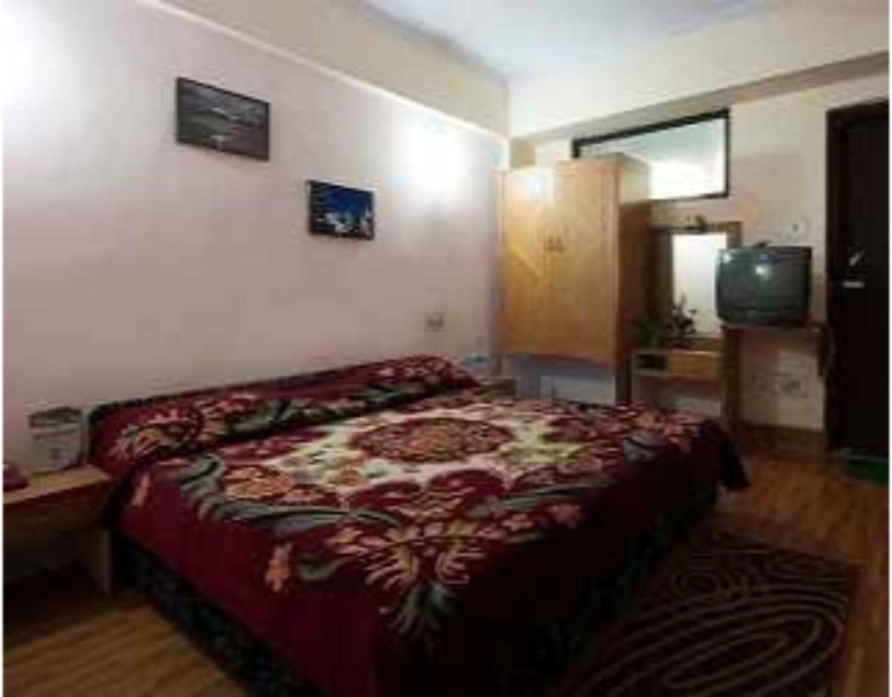 Anamika Hotel 奈尼塔尔 外观 照片